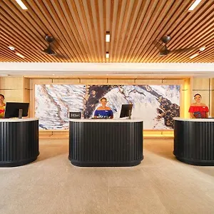 5* ホテル Hilton Tahiti